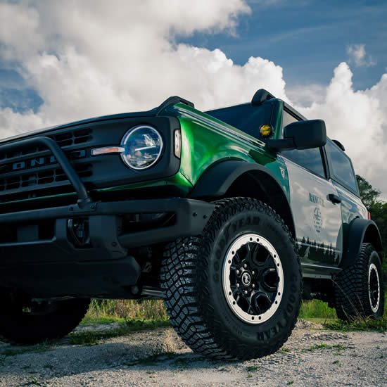 Gloss Metallic Racing Green